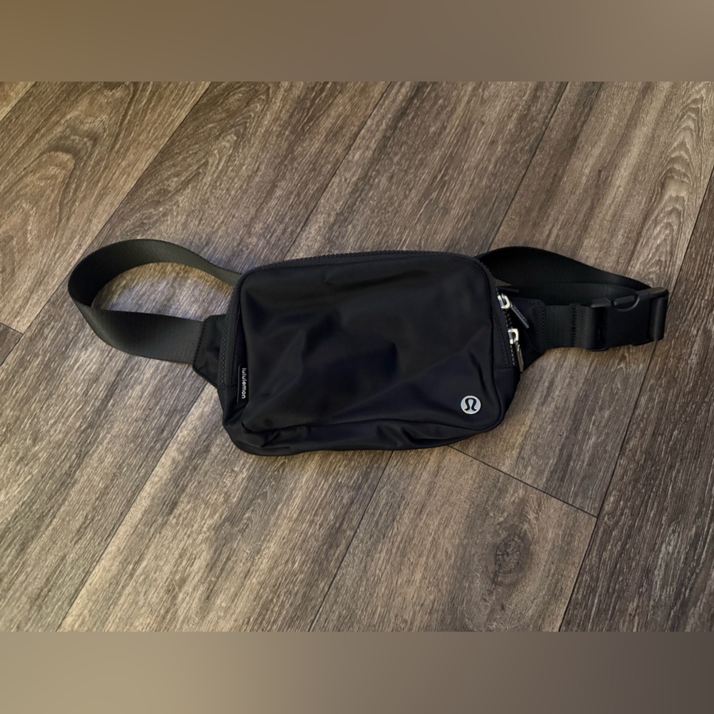 Lululemon Belt Bag